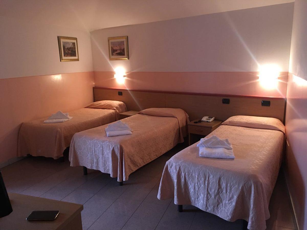 Master Hotel Castelvetro Piacentino Dış mekan fotoğraf