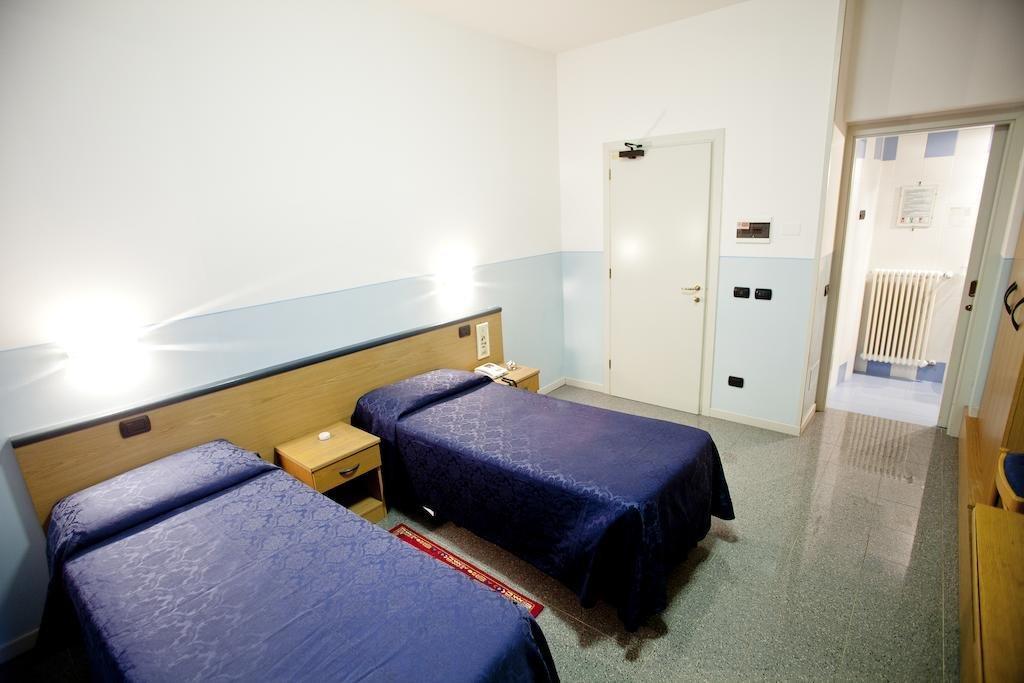 Master Hotel Castelvetro Piacentino Dış mekan fotoğraf